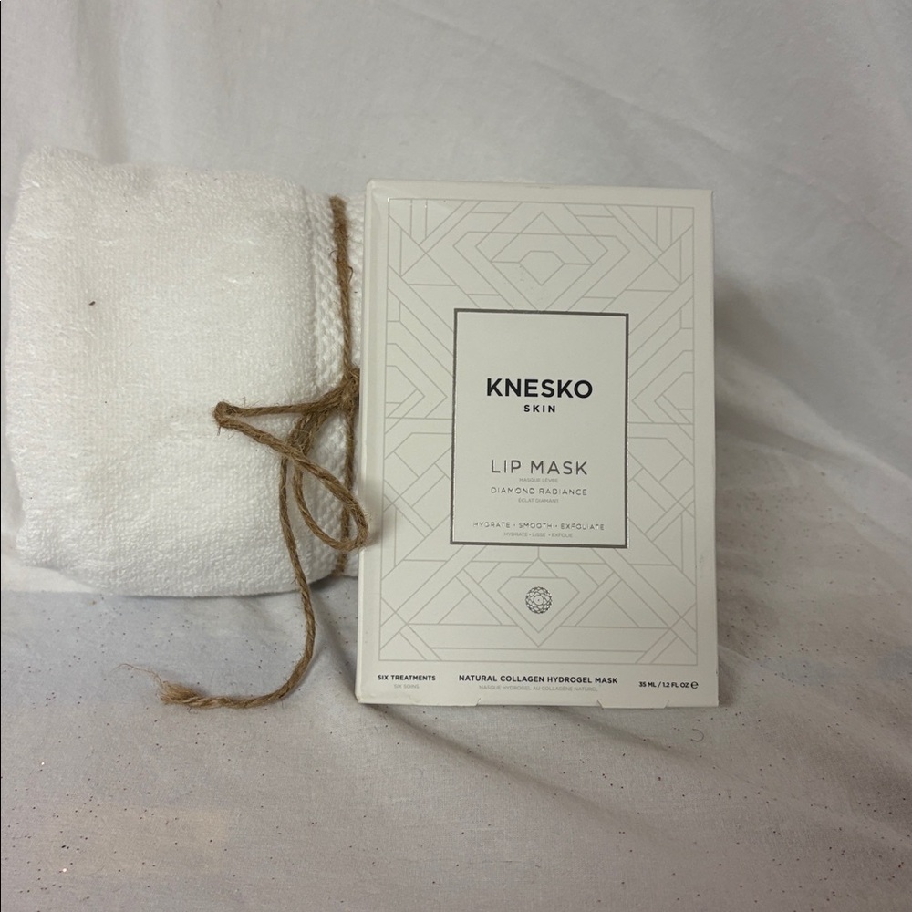 Knesko | Lip Mask | New